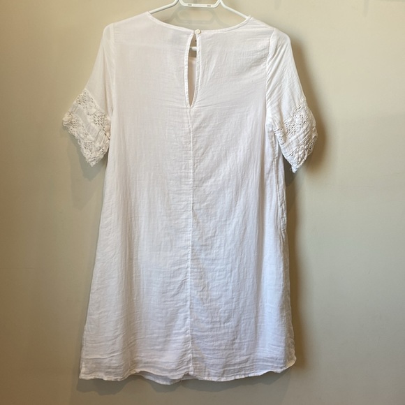 Old Navy Summer Dress - Picture 6 of 7